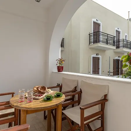 Apartment Friends & Fam Apt,town Of Naxos Island,by Naxosvibe