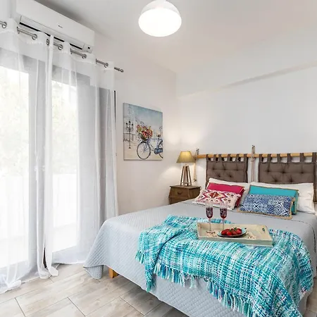 Apartment Friends & Fam Apt,town Of Naxos Island,by Naxosvibe *